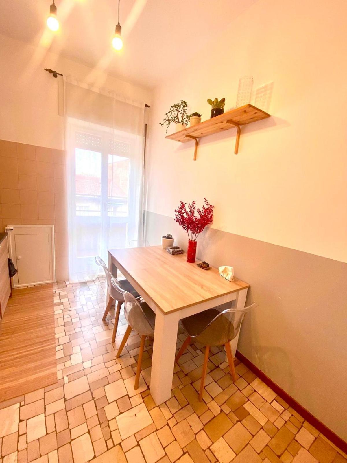 Appartement La Dolce Darsena - Your Milan Escape Near Navigli And Duomo *